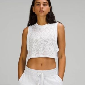 ISO****ALL YOURS CROP TANK VEIL